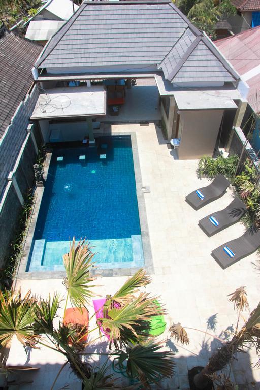 D'Camel Hotel Lembongan Exteriör bild