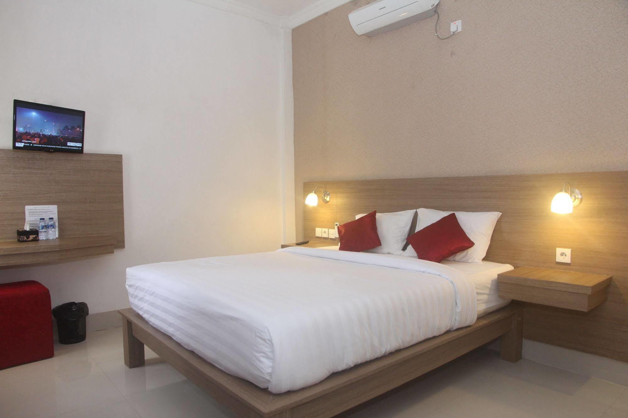 D'Camel Hotel Lembongan Exteriör bild