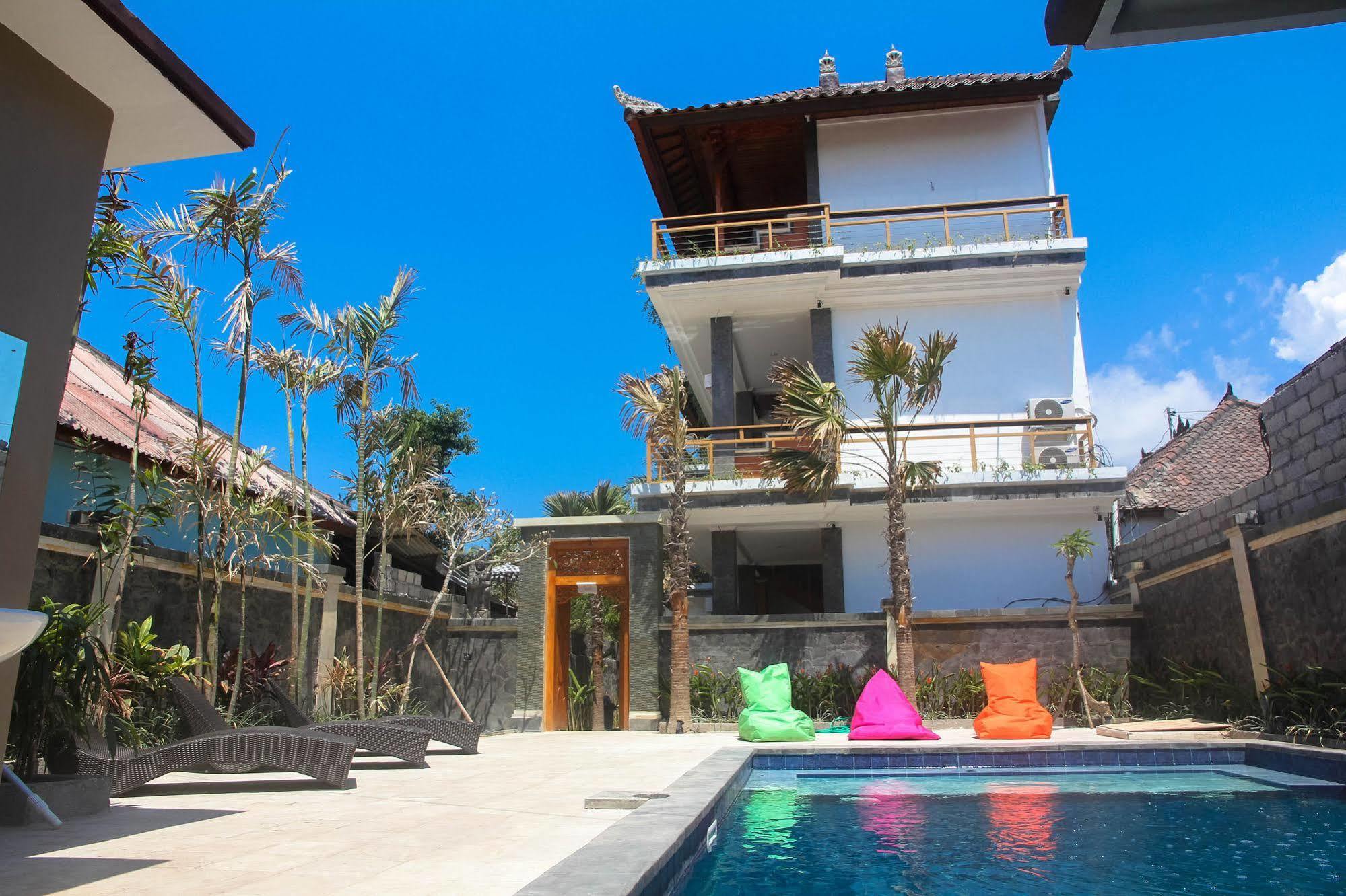 D'Camel Hotel Lembongan Exteriör bild